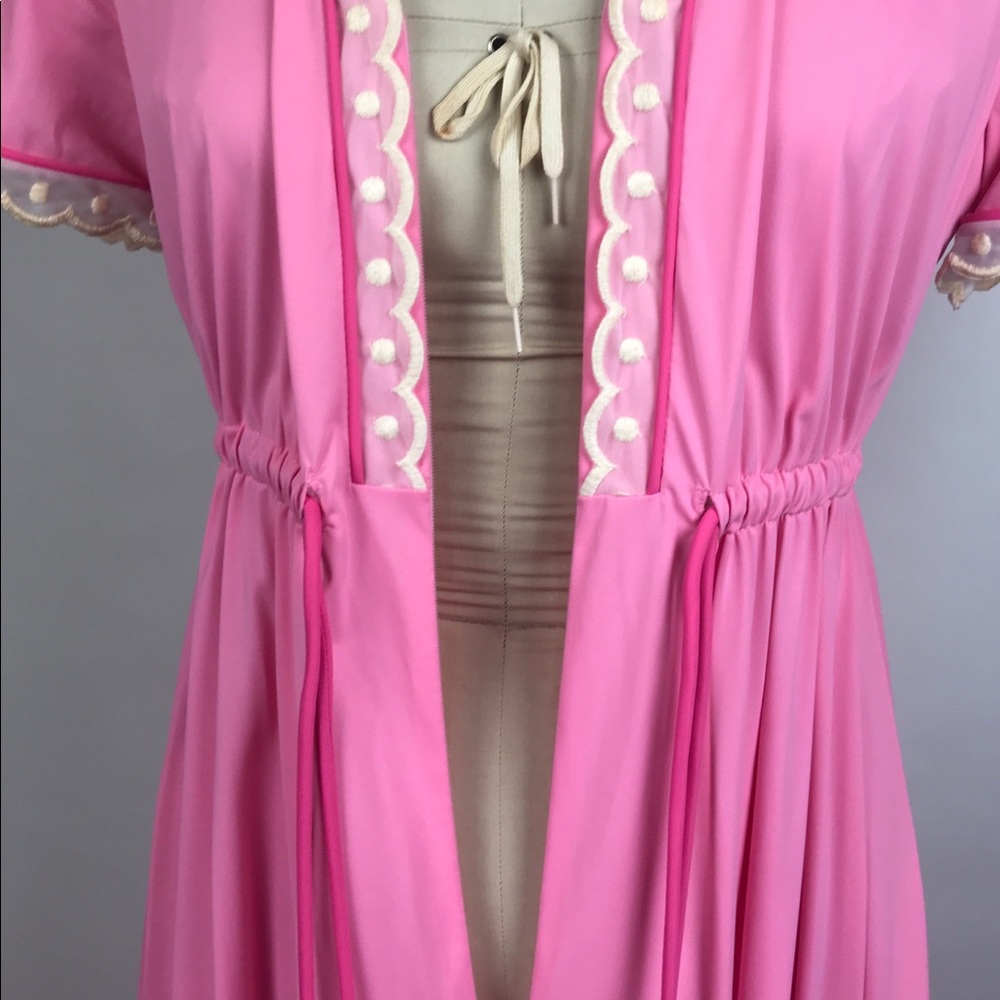 Vintage Vanity Fair Robe Pink Nylon - Picture 4 of 8